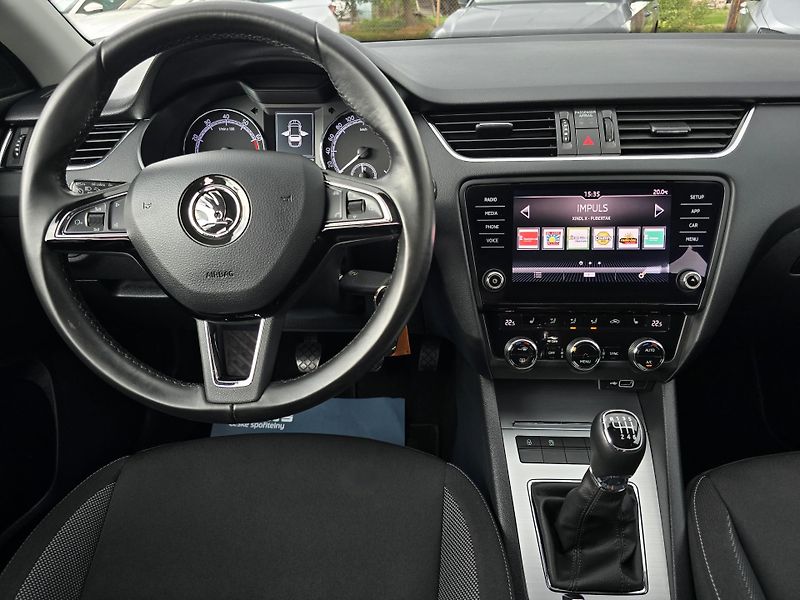 Škoda Octavia 1.4TSI V PROVOZU OD 4/2019   - fotka 18 z 26