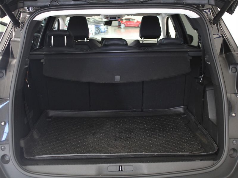 Peugeot 5008 1,5 HDi 96lW Allure 7-m 1.maj. - fotka 24 z 28