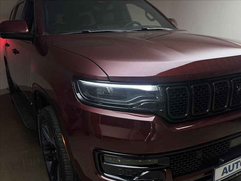 Jeep Wagoneer 5,7 V8 VZDUCH 7-MÍST DPH 360° - fotka 51 z 60