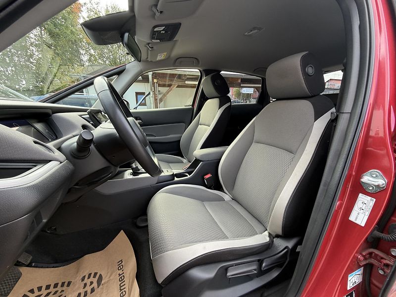 Honda Jazz 1.5 e:HEV Executive CVT - fotka 23 z 25