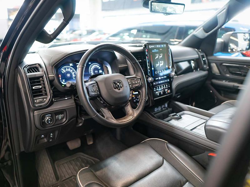 Dodge RAM (2025) 3.0 Limited 2025 Rambox Vzduch - fotka 13 z 42
