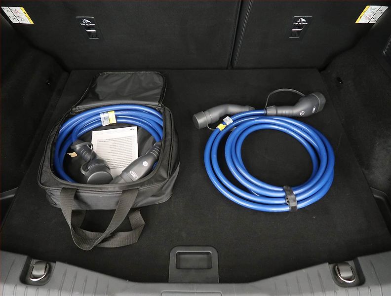 Ford Mustang Mach-E (2024) Standard Range RWD, SoH 95% - fotka 32 z 32