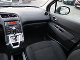 Peugeot 5008 (2013) 2.0 HDI, Automat, Serv.kniha - náhled 8