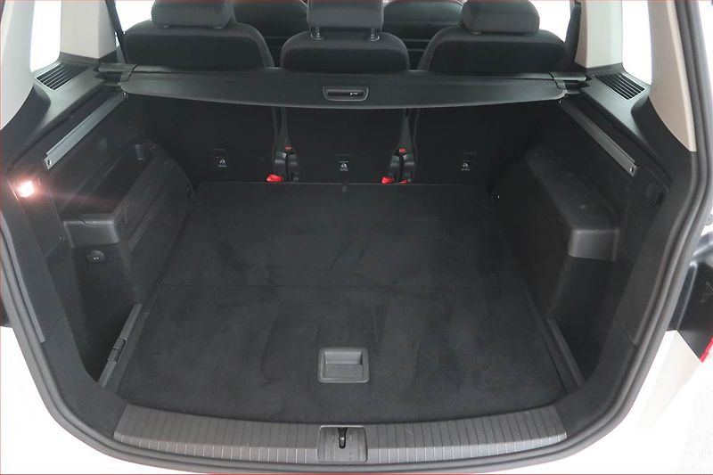 Volkswagen Touran (2019) Comfortline 1.6 TDI, Automat - fotka 14 z 18