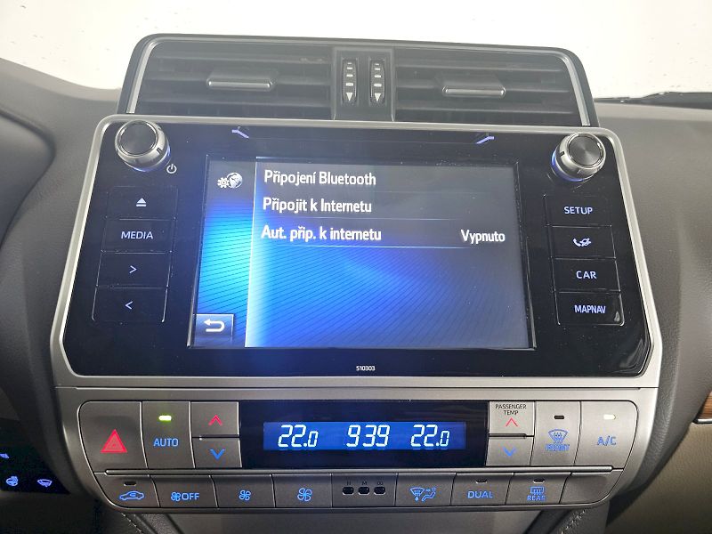 Toyota Land Cruiser (2019) LC150 2.8D-4D 130kW 4x4 - fotka 13 z 26