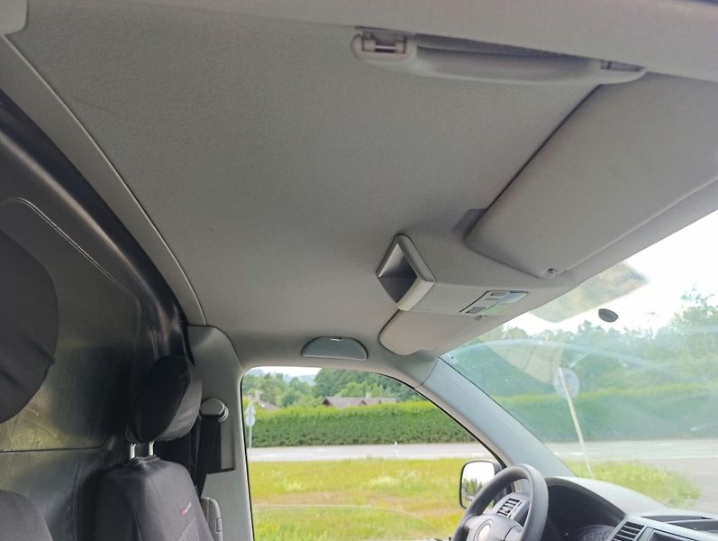 Volkswagen Transporter (2007) 1.9 TDi klima tažné - fotka 23 z 27