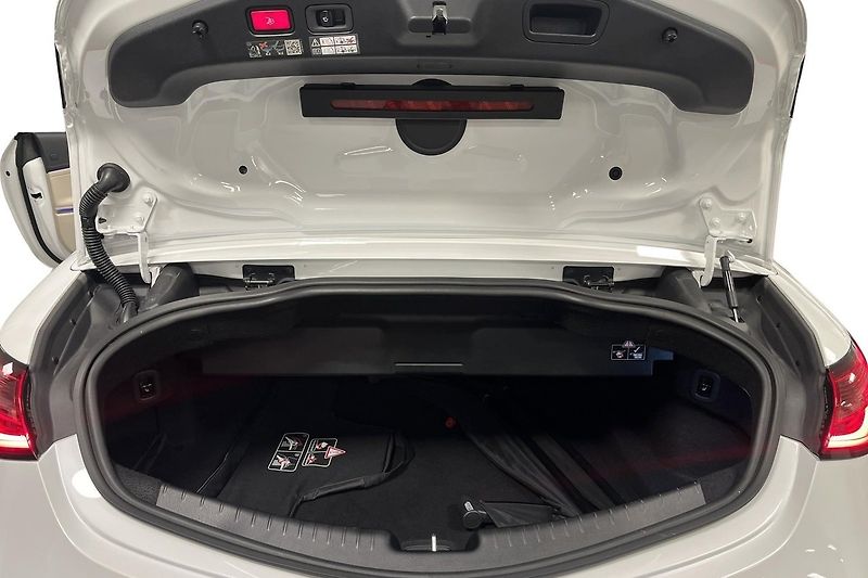 Mercedes-Benz CLE 300 4M AMG Cabrio Burm Venti - fotka 19 z 20
