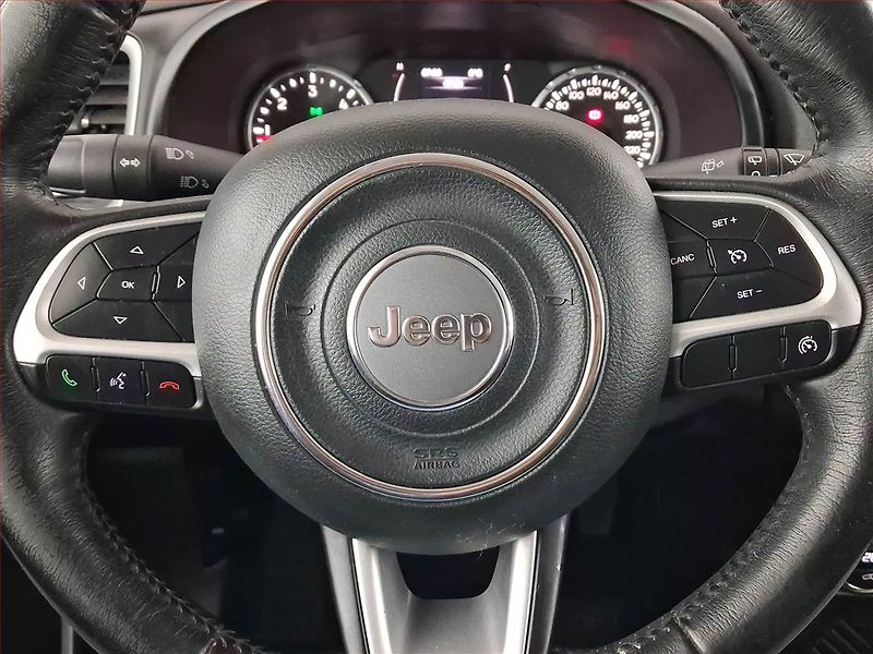 Jeep Renegade (2016) 1.6 MultiJet, Tempomat - fotka 15 z 20