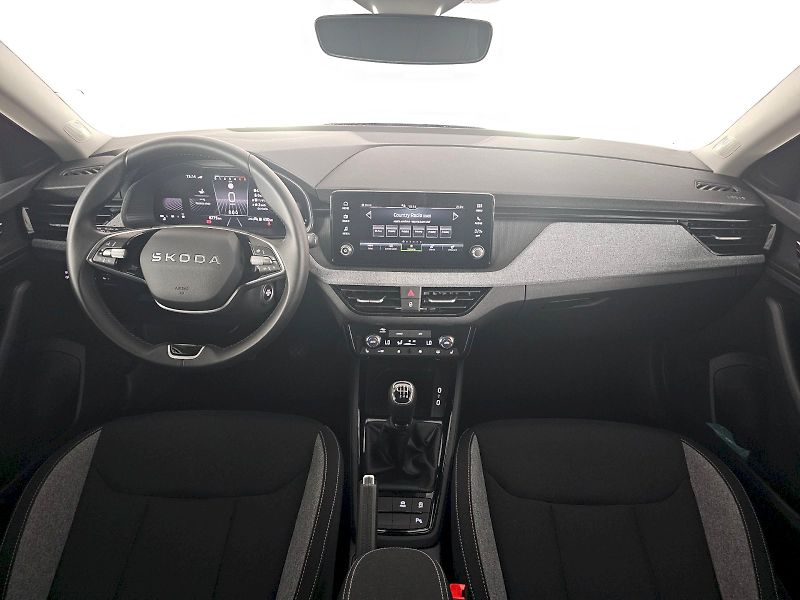 Škoda Scala (2025) 1.0TSi 85kW SELCTION TAŽNÉ - fotka 8 z 29