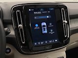 Volvo XC40 B4 DARK ULTRA AUT CZ - náhled 43