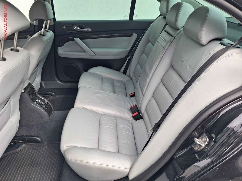 Škoda Superb (2007) 2.5TDi, ČR, AT - fotka 10 z 16
