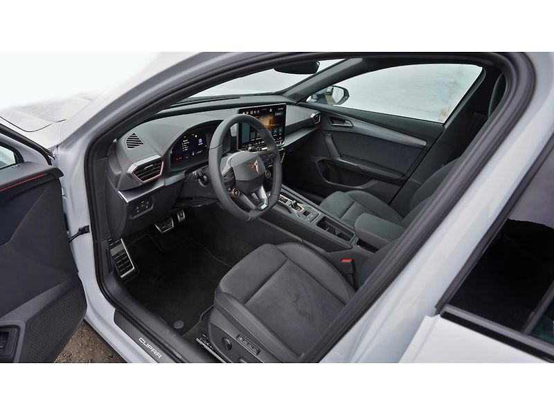 Cupra Formentor (2026) VZ - fotka 6 z 23