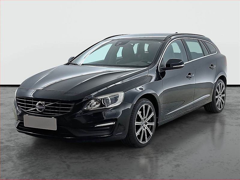 Volvo V60 (2017) D3 2.0, Automat, Xenony - fotka 2 z 20