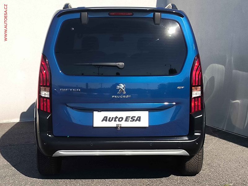 Peugeot Rifter (2023) 1.5HDi, GT LINE, navi, kamera - fotka 5 z 23