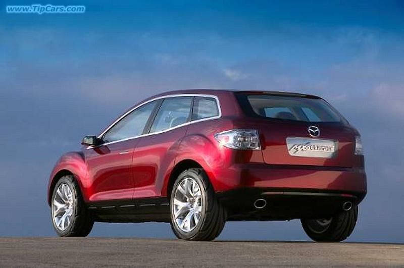 Koncept MX Crossport naznačuje tvary nového SUV CX - 7.