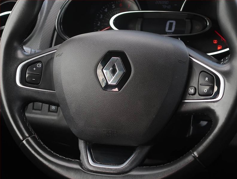 Renault Clio (2019) Limited 0.9 TCe, Navi - fotka 22 z 22