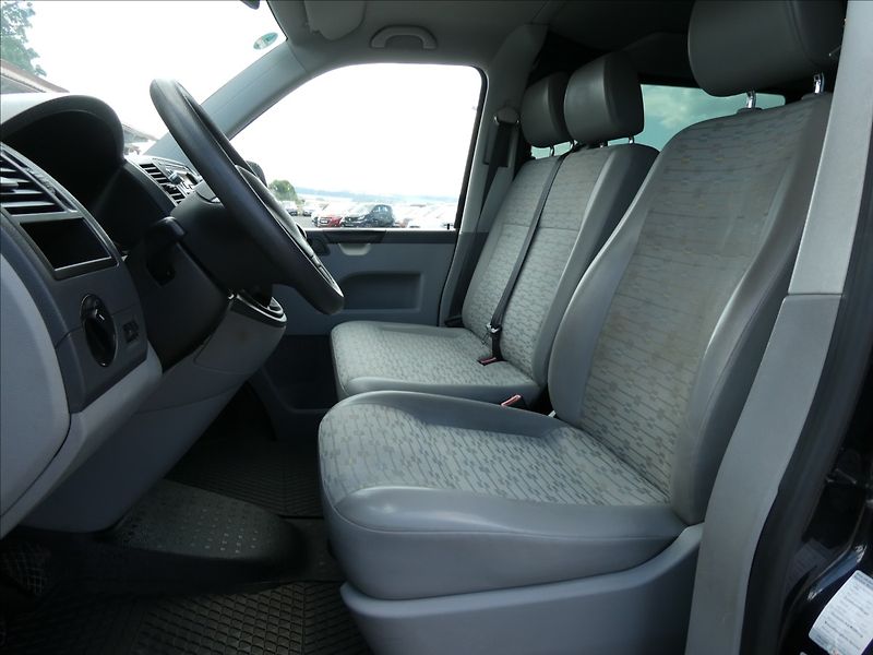 Volkswagen Transporter 2,0 TDi BUS 9.míst,klima,webas - fotka 16 z 46