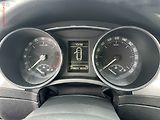 Škoda Superb (2011) 1.6TDi, TZ, bixen - náhled 16