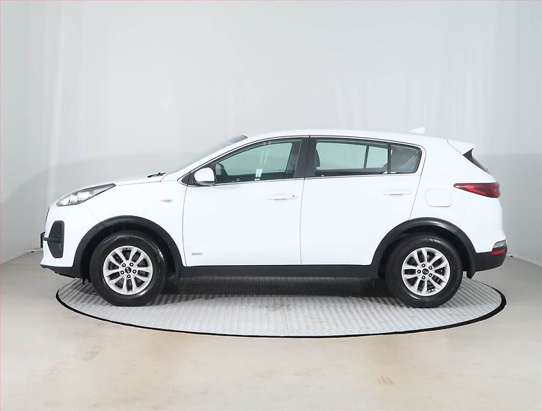 Kia Sportage (2021) 1.6 T-GDI, 4X4, Serv.kniha - fotka 3 z 15
