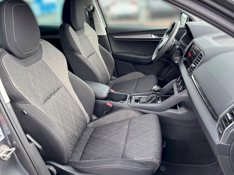 Škoda Karoq (2025) Top Selection 1.5 TSI DSG - fotka 25 z 32
