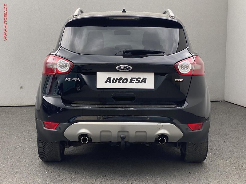 Ford Kuga (2011) 2.0 TDCi, Titanium, bixen - fotka 5 z 18