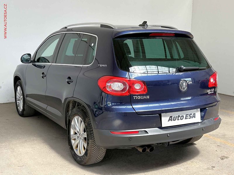 Volkswagen Tiguan (2010) 2.0 TDi 4x4, Team, bixen, - fotka 6 z 15