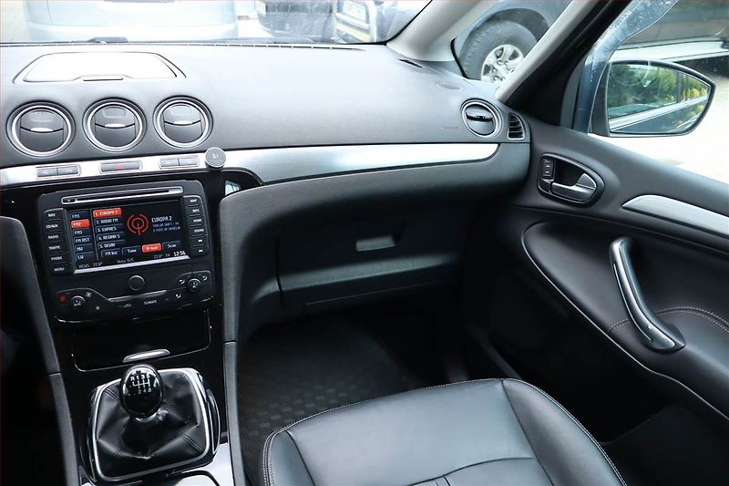 Ford S-MAX (2011) 1.6 TDCi, Serv.kniha, po STK - fotka 8 z 25
