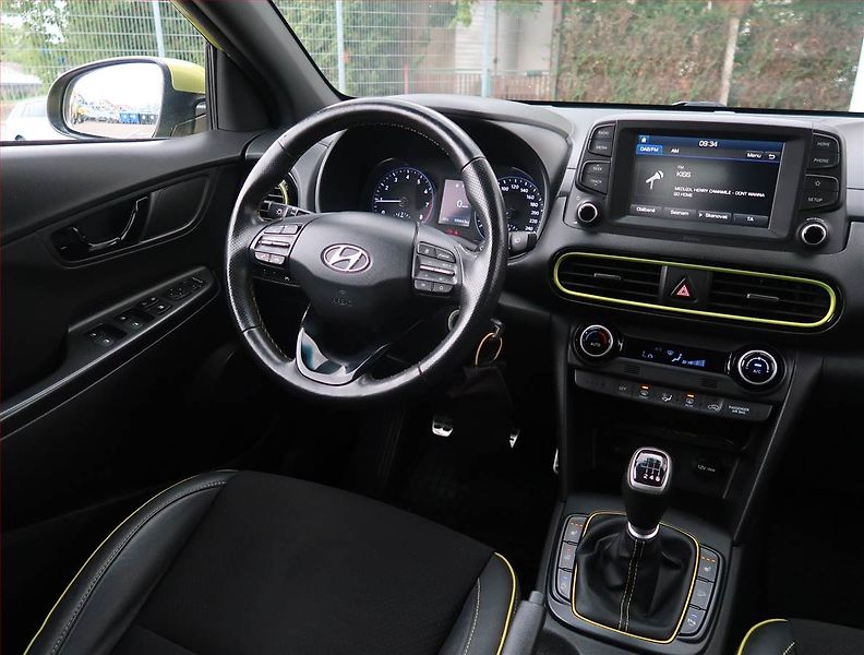 Hyundai Kona (2020) Mystic 1.0 T-GDI, Kůže - fotka 7 z 19
