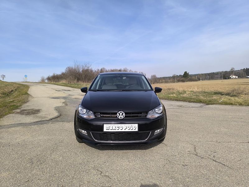 Volkswagen Polo (2011) 1.6 TDI,PRVNÍ MAJITEL,SERVISKA - fotka 2 z 40