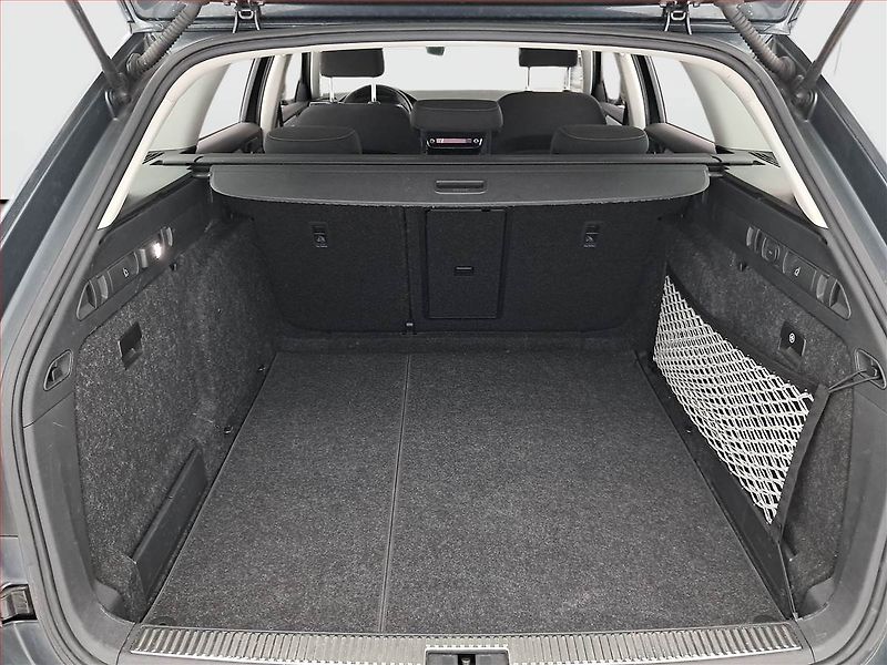 Škoda Superb (2019) 2.0 TDI - fotka 14 z 19