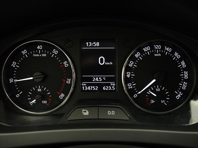 Škoda Rapid 1,2 TSi 63kW Fresh 1.maj.ČR - fotka 22 z 22