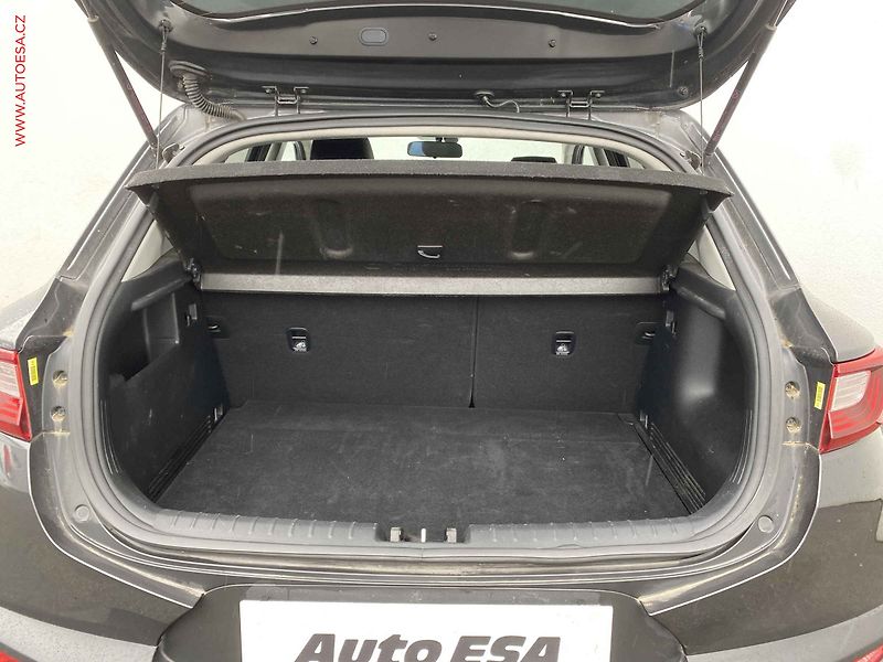 Kia Stonic (2019) 1.0 T-GDi, Navi, kamera, kůže - fotka 7 z 15