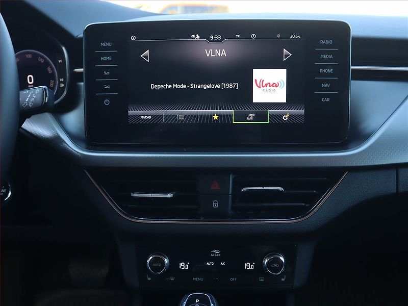 Škoda Kamiq (2022) Style 1.5 TSI - fotka 12 z 24