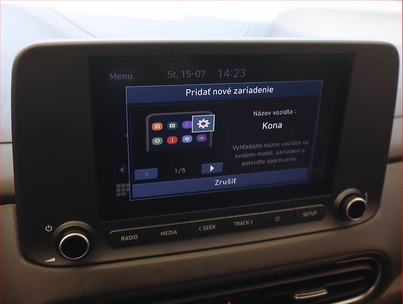 Hyundai Kona (2023) 1.0 T-GDI, Serv.kniha - fotka 16 z 18