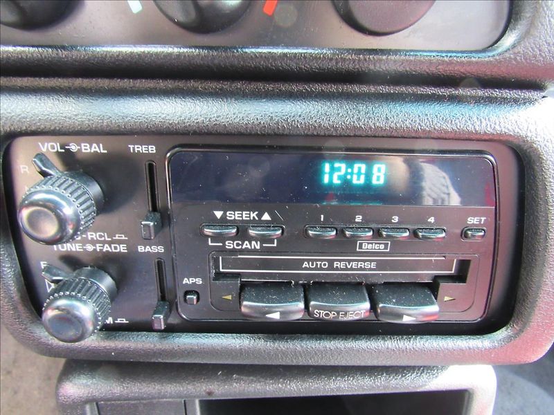 Chevrolet Camaro 3,4 SFI 118kW Doklady SRN - fotka 20 z 32