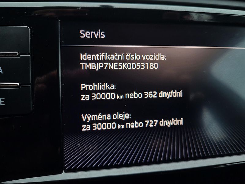Škoda Octavia III FL combi 1.0 TSI 85kW - fotka 41 z 43