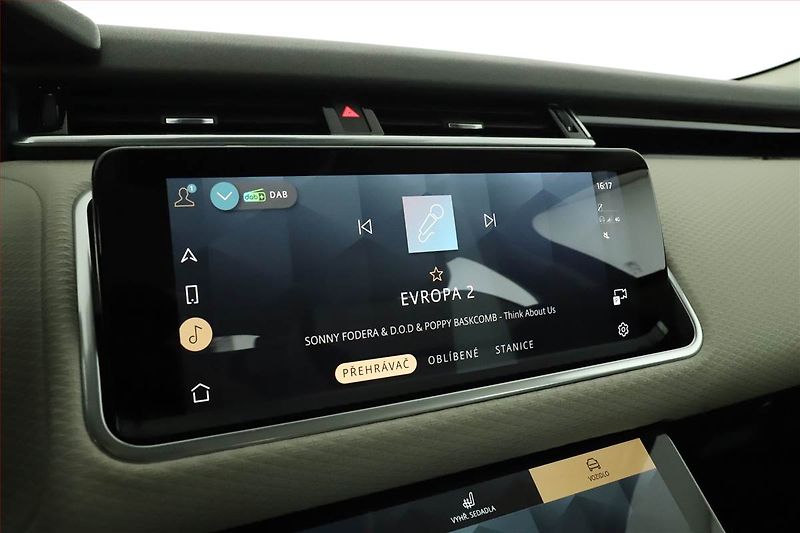 Land Rover Range Rover Velar (2021) D200 - fotka 16 z 18