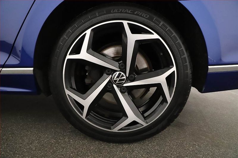 Volkswagen Passat (2022) 2.0 TDI - fotka 12 z 27