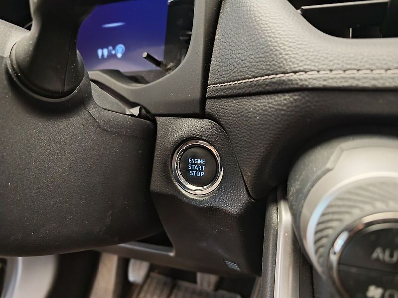Toyota RAV4 2.0 Valvematic Comfort Style 4 - fotka 29 z 40