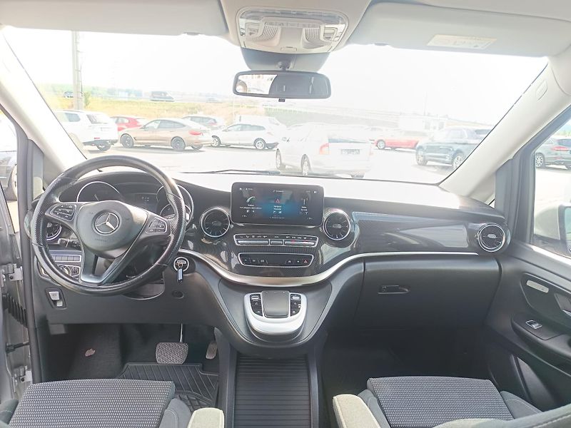 Mercedes-Benz Třídy V (2022) - fotka 18 z 39