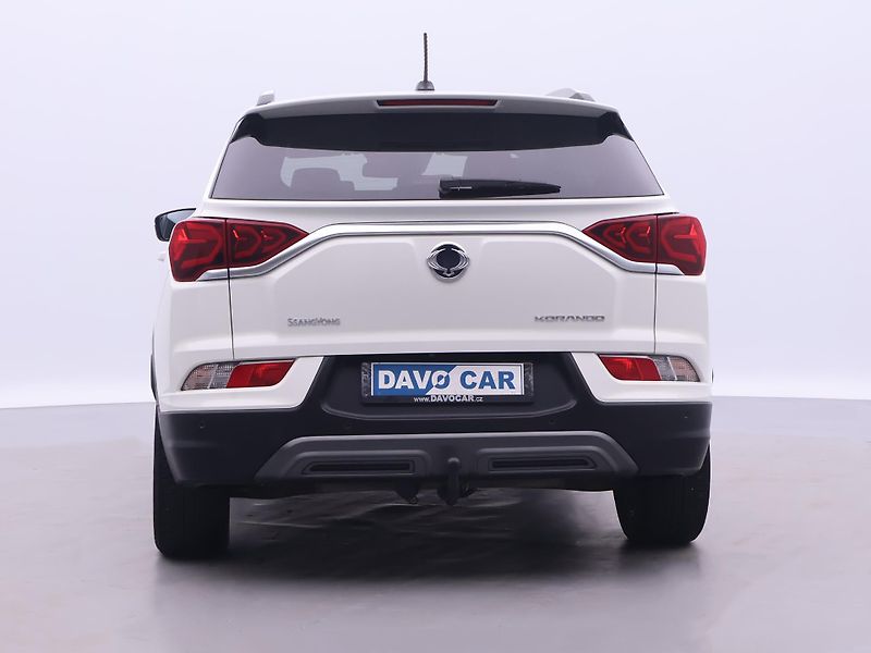 SsangYong Korando 1,5 Turbo e-XGI 120kW Aut. - fotka 5 z 39