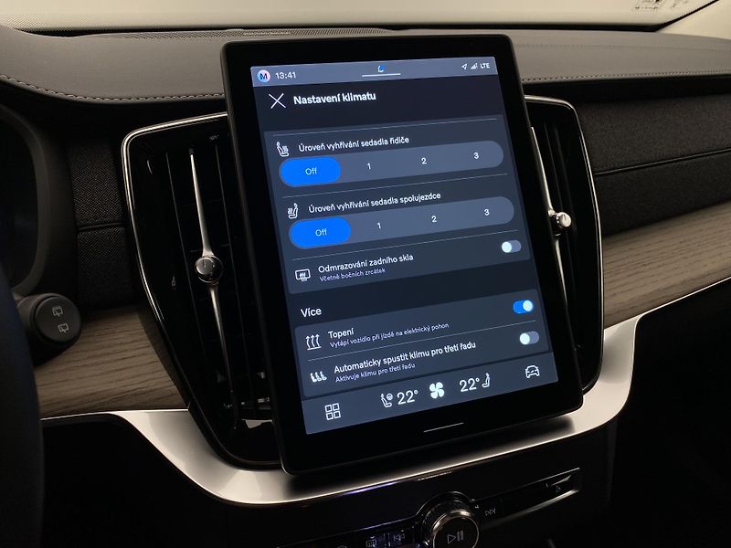 Volvo XC90 (2026) T8 AWD RECHARGE BRIGHT PLUS 7m - fotka 49 z 72