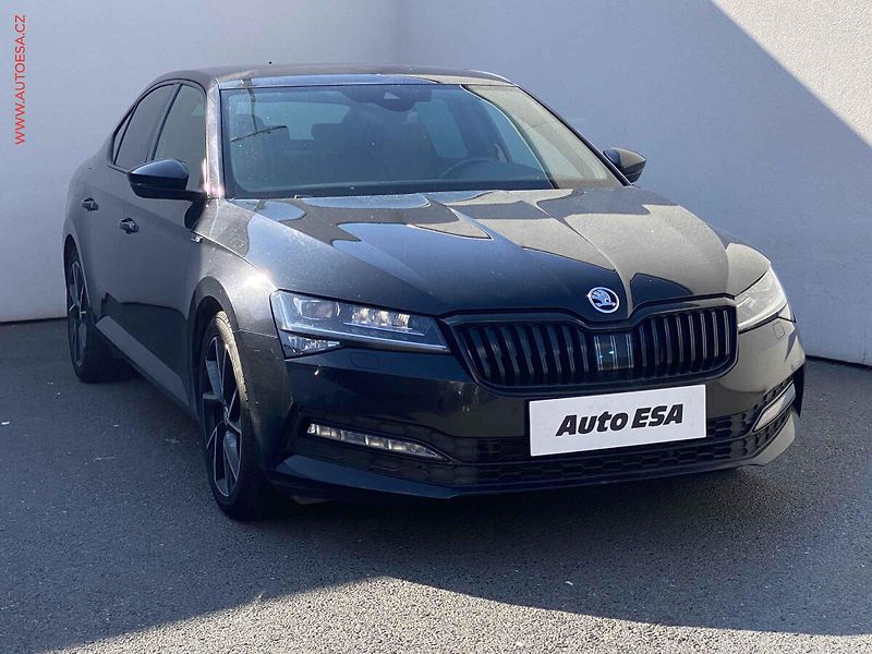 Škoda Superb (2023) 2.0 TSi, ČR, SportLine, DSG - fotografie inzerátu
