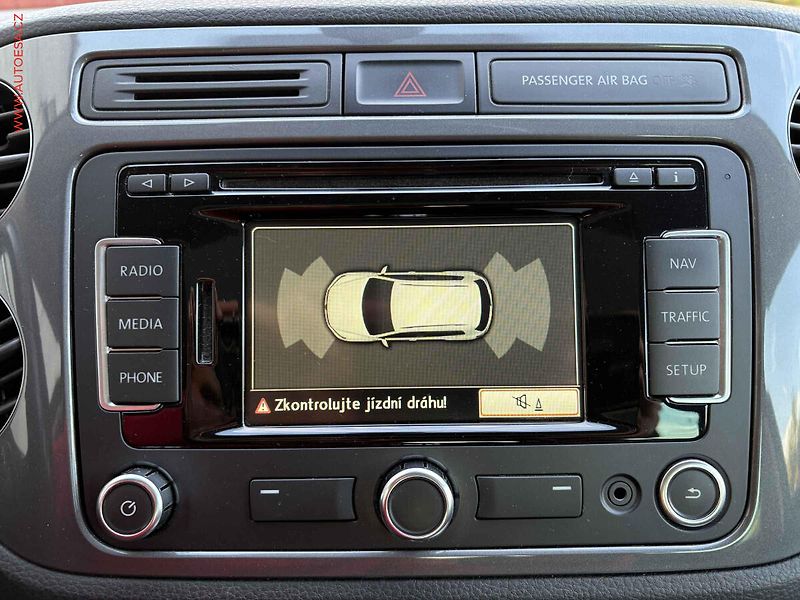 Volkswagen Tiguan (2014) 2.0 TDi 4x4, Sport, DSG - fotka 15 z 18