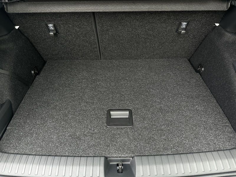 Škoda Kamiq 1.0TSi 116PS Selection 2Z.KLIM - fotka 36 z 37