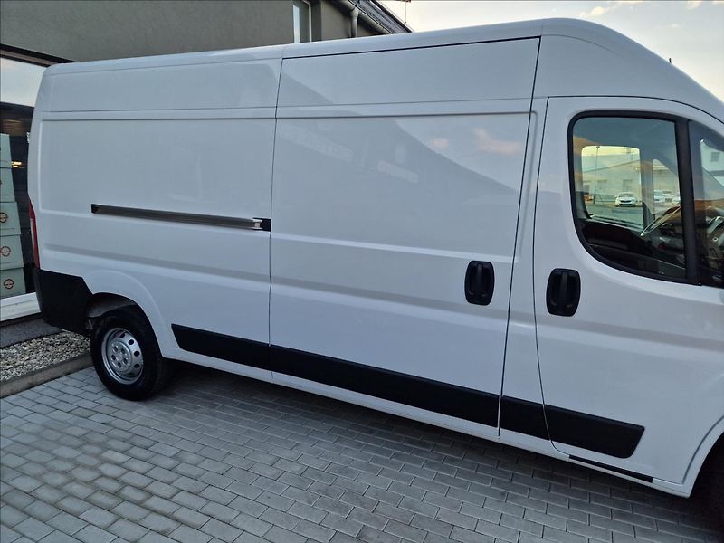 Citroën Jumper 2.2HDI 103kW L3H2,ČR,1.Maj. - fotka 37 z 43