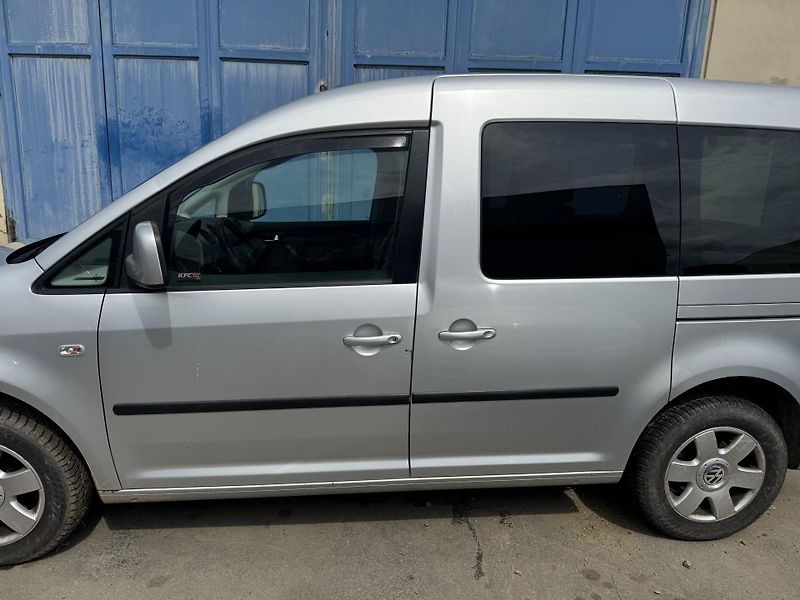 Volkswagen Caddy ND 2.0 80Kw CNG  - fotka 7 z 17