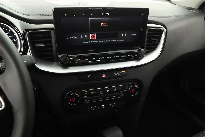 Kia XCeed (2025) 1.5 T-GDI, TOP, FullLed - fotka 9 z 18