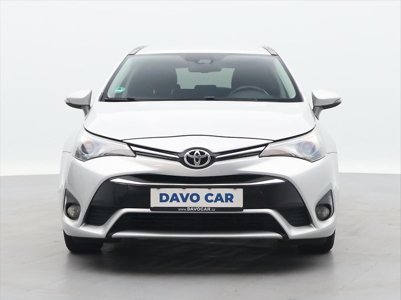 Toyota Avensis 2,0 D-4D 105kW Aut.klima CZ - fotka 2 z 36
