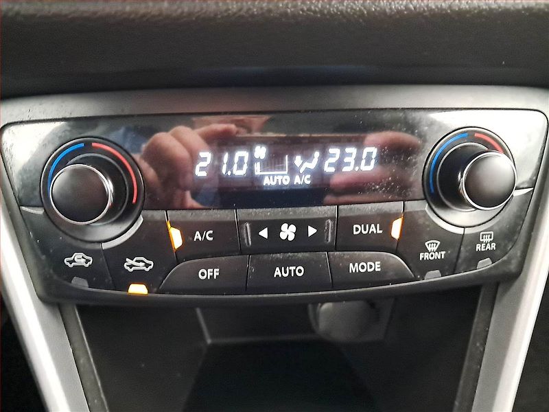 Suzuki SX4 S-Cross (2016) 1.6 VVT AllGrip, 4X4 - fotka 13 z 18